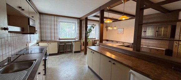 10-Zimmer Haus in Poysdorf, Austria, Nr. 226173 3