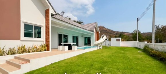 4 bedrooms Villa in Hua Hin, Thailand No. 27271 3