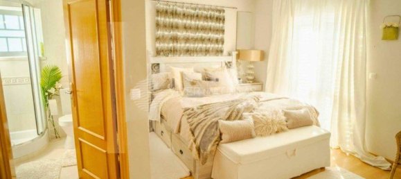 Вилла с 4 спальнями в Алмада, Португалия № 337271 11