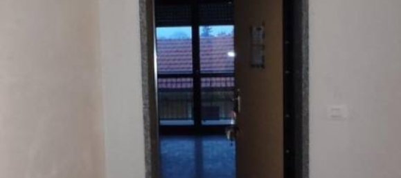 5 bedrooms Apartment in Bovisio Masciago, Italy No. 281723 28