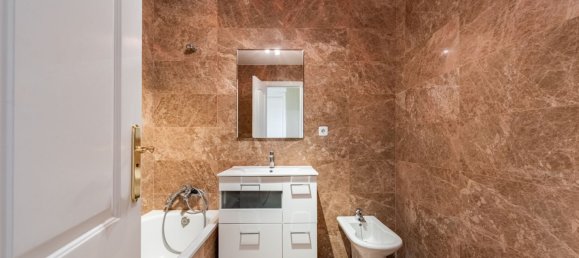 Apartamento de 2 dormitorios en Marbella, Spain No. 151568 12