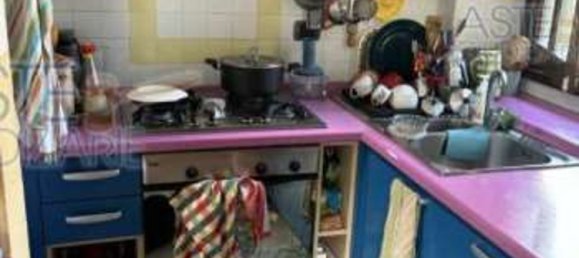 3 rooms Apartment in Massa e Cozzile, Italy No. 40731 5