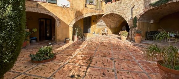 7 bedrooms Townhouse in Castello d'Empuries, Spain No. 83998 24