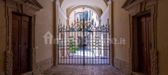 1 bedroom Apartment in Verona, Italy No. 360368 20