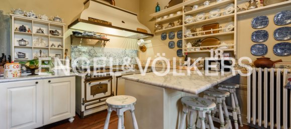 Вилла с 8 спальнями в Карминьяно, Италия № 127870 14