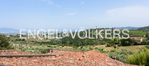 Вилла с 8 спальнями в Карминьяно, Италия № 127870 40