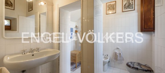 Вилла с 8 спальнями в Карминьяно, Италия № 127870 25