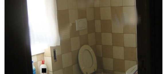 Квартира с 4 комнатами в Ардеа, Италия № 199845 2