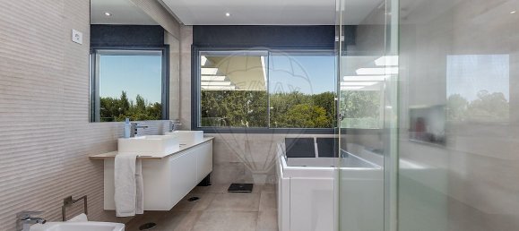 6 bedrooms House in Palmela, Portugal No. 18642 16