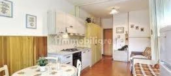 2 bedrooms Building in San Severino Marche, Italy No. 14236 5