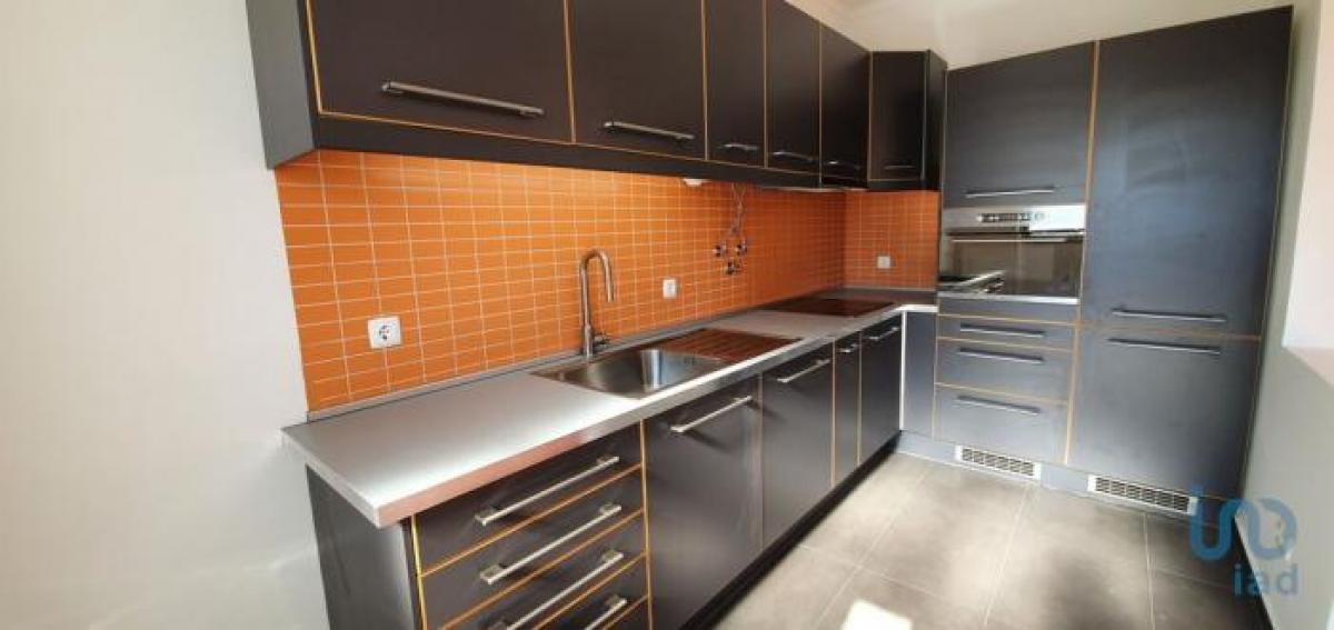 2 bedrooms Apartment in Seixal, Portugal No. 1410