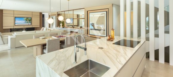 Villa T5 em Marbella, Spain N.º 72734 5