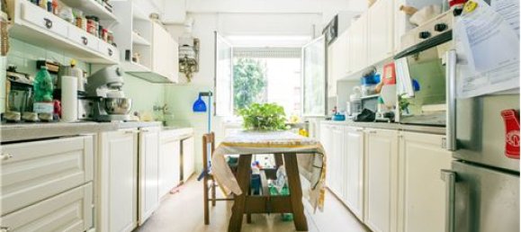 Apartamento de 3 dormitorios en Genoa, Italy No. 279177 7