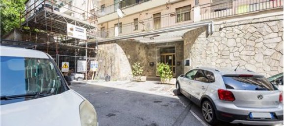 Apartamento de 3 dormitorios en Genoa, Italy No. 279177 18
