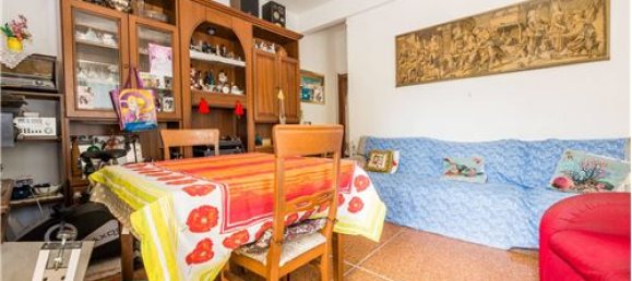 Apartamento de 3 dormitorios en Genoa, Italy No. 279177 9
