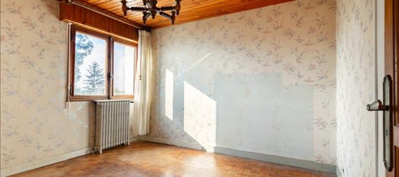 Casa de 3 dormitorios en Baurech, France No. 350600 5