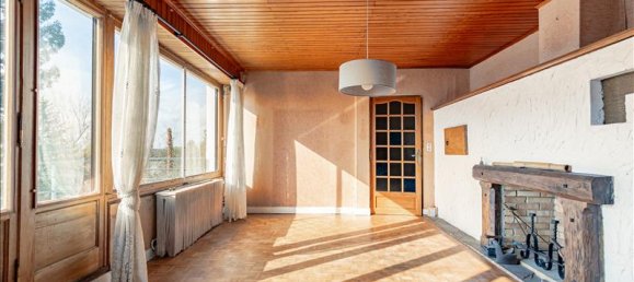 Casa de 3 dormitorios en Baurech, France No. 350600 3