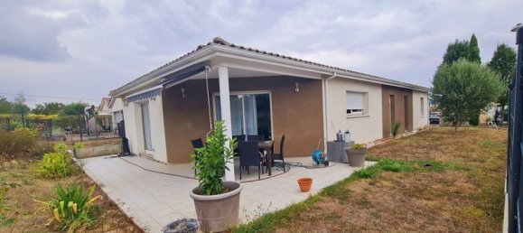 3 Schlafzimmer Haus in Genissac, France, Nr. 335880 8