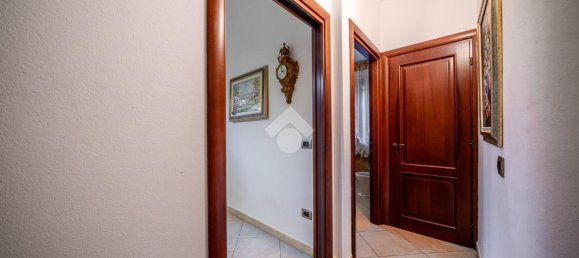 4 rooms Villa in Reggio Emilia, Italy No. 3076 27