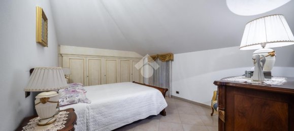 4 rooms Villa in Reggio Emilia, Italy No. 3076 24