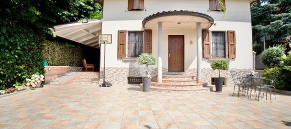 4 rooms Villa in Reggio Emilia, Italy No. 3076 37