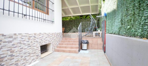 4 rooms Villa in Reggio Emilia, Italy No. 3076 33