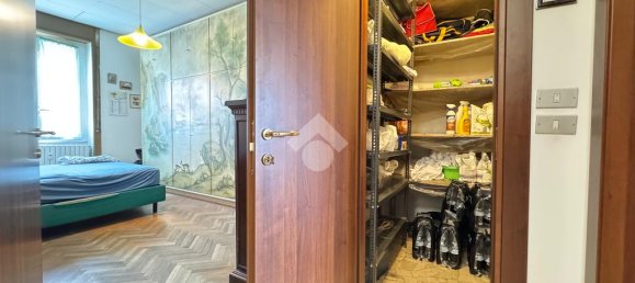 2 bedrooms Apartment in Milan, Italy No. 340367 31