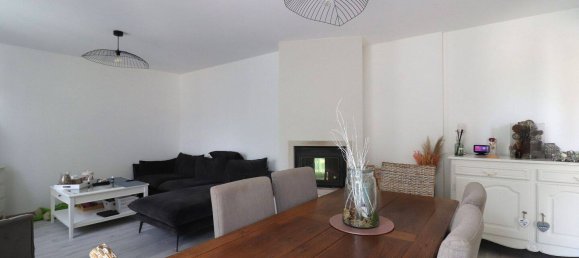 3 chambres Maison à Saint-Julien, France No. 359778 4