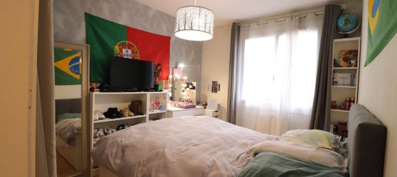 3 chambres Maison à Saint-Julien, France No. 359778 6