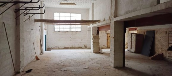 Gewerbliche Immobilie in Chartered Community of Navarre, Spain 666m², Nr. 32711 10