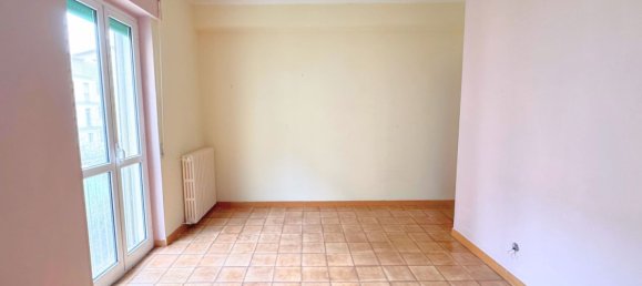 4-salle Appartement à Matera, Italy No. 36576 6