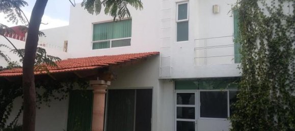 3 bedrooms House in Queretaro, Mexico No. 158913 2