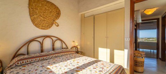 5 rooms Penthouse in Olbia, Italy No. 111230 11