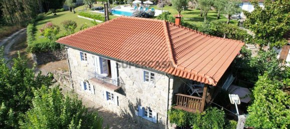 3 bedrooms House in Guilhofrei, Portugal No. 219300 2