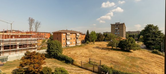 2 rooms Apartment in Solaro, Italy No. 330366 9