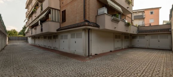 2 rooms Apartment in Solaro, Italy No. 330366 23