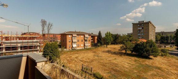 2 rooms Apartment in Solaro, Italy No. 330366 16