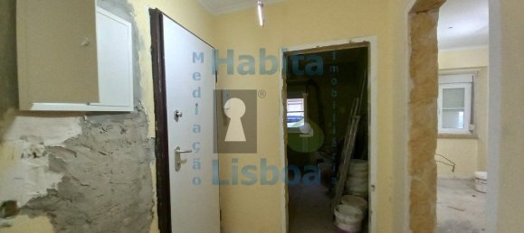 2 bedrooms Apartment in Amadora, Portugal No. 83549 35