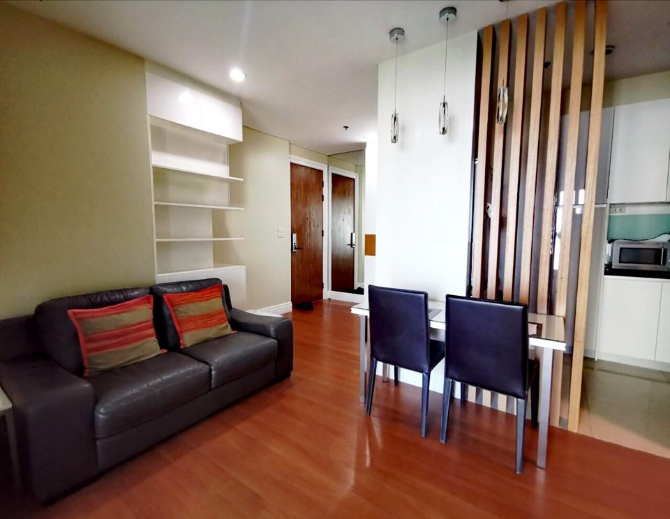 2 bedrooms Condo in Bangkok, Thailand No. 7233