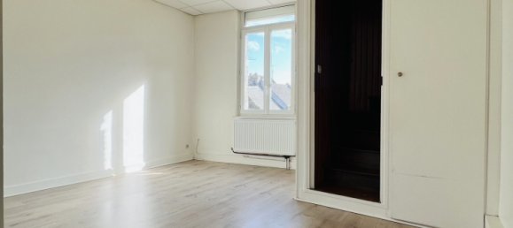 Edificio de 2 dormitorios en Amiens, France No. 57955 5