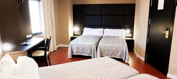 Здание 3500м² в Бенетуссер, Испания № 26206 23