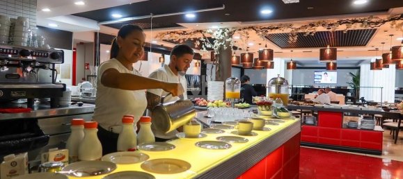 Здание 3500м² в Бенетуссер, Испания № 26206 8