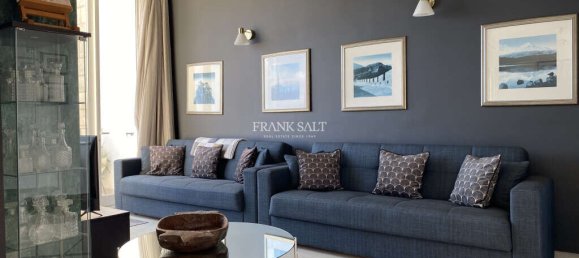 1 bedroom Penthouse in Valletta, Malta No. 3556 2