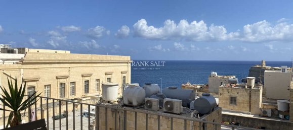 1 bedroom Penthouse in Valletta, Malta No. 3556 5