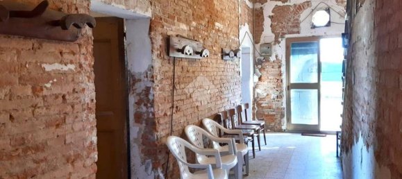 6 bedrooms House in Granarolo dell'Emilia, Italy No. 80479 2