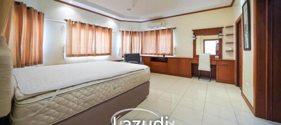 3 bedrooms Cafe / restaurant in Pattaya, Thailand No. 17527 10