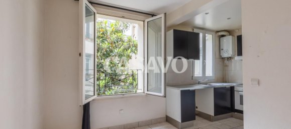 2 bedrooms Apartment in Paris, France No. 172608 3