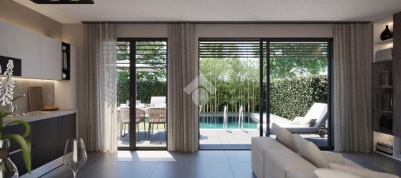 Villa de 4 habitaciónes en Carpi, Italy No. 7032 4