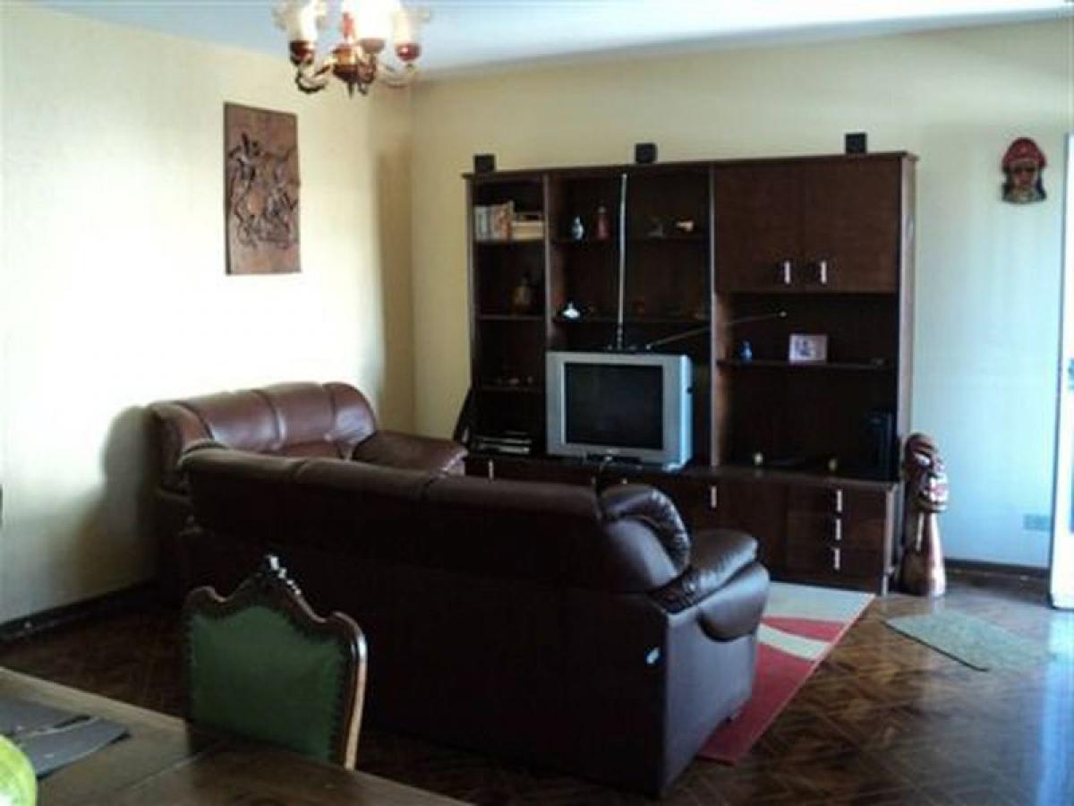 Casa de 4 dormitorios en Sao Paulo, Brazil No. 598214