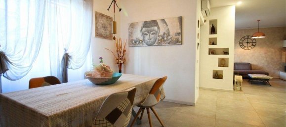 3 Schlafzimmer Villa in Limbiate, Italy, Nr. 13571 7